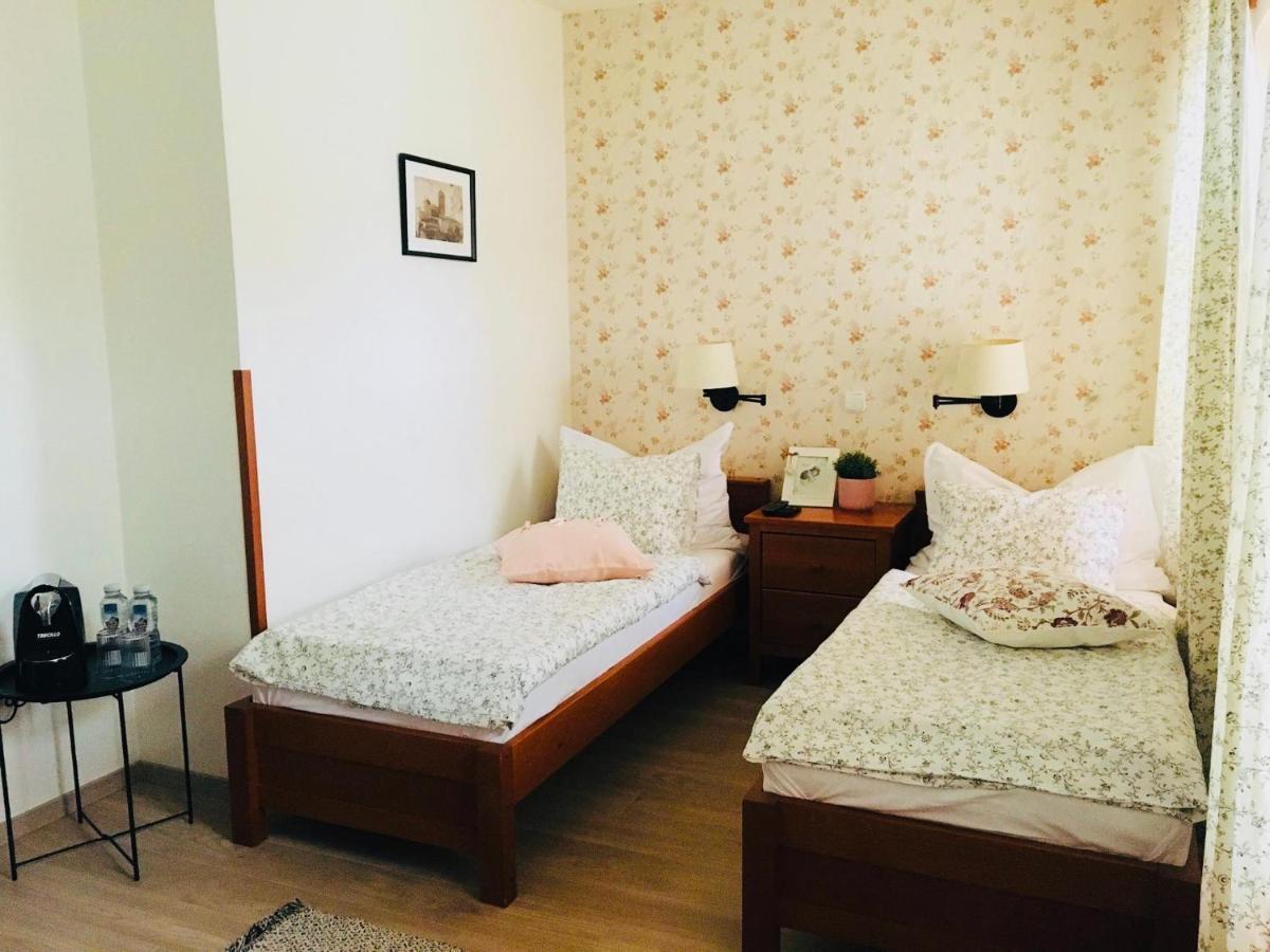 Hotel Pošta Sobotka Kültér fotó