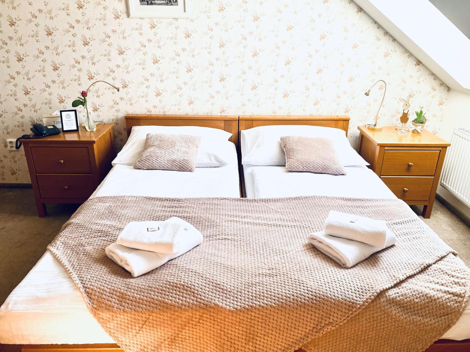 Hotel Pošta Sobotka Kültér fotó