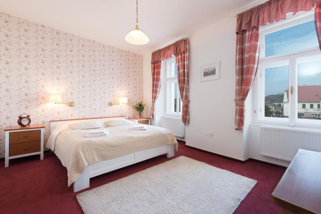Hotel Pošta Sobotka Kültér fotó