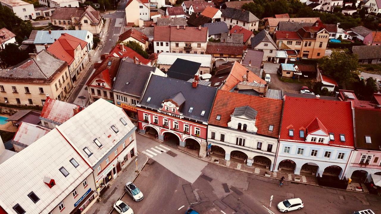 Hotel Pošta Sobotka Kültér fotó